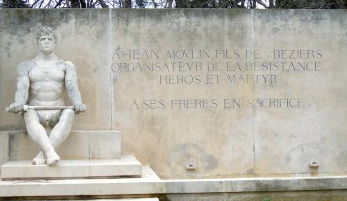 Marcel Courbier : Monument à Jean Moulin