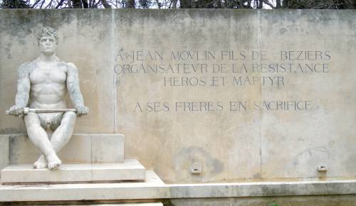 Marcel Courbier : Monument  Jean Moulin