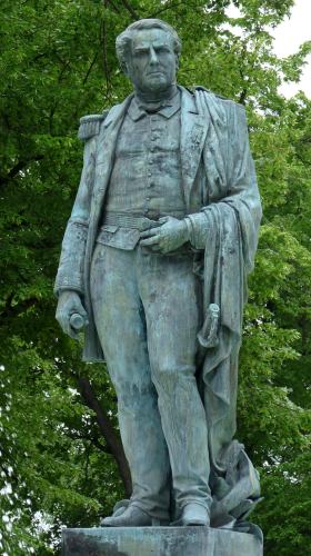 Frédéric Auguste Bartholdi : Monument à l'amiral Bruat