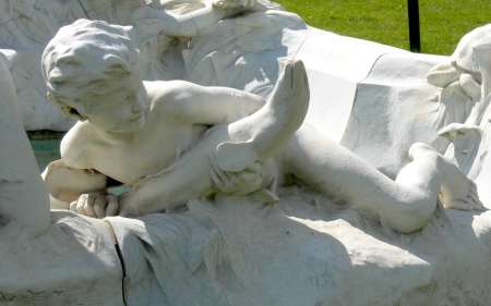Raoul Larche : Fontaine du Grand Palais