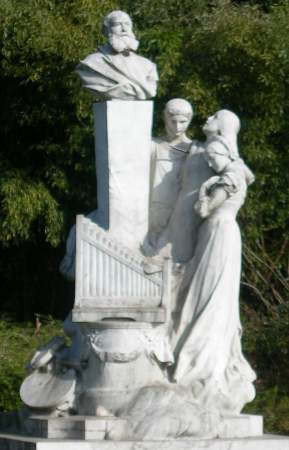 Antonin Merci : Monument  Charles Gounod