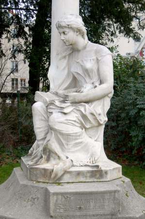 A. Le Penne : Statue dédiée à Gabriel de Mortillet