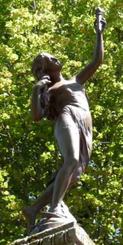 Raymond Gayrard : Statue de la libert