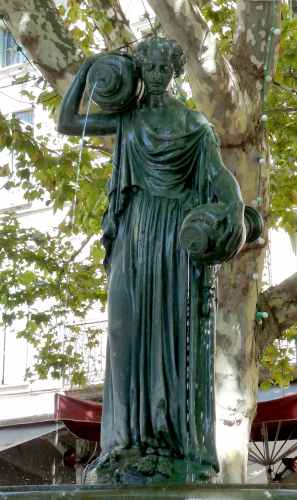 Fontaine  la Dame