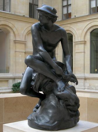 Jean-Baptiste Pigalle : Mercure attachant ses talonnières